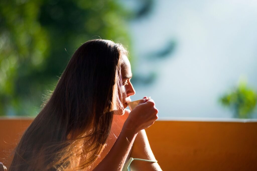 Best Time to Drink Mugwort Tea