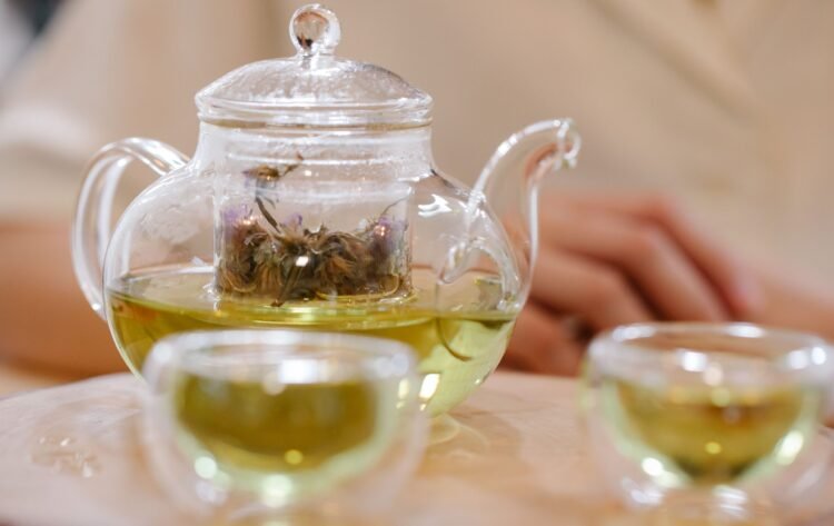 Is Mugwort Tea Safe