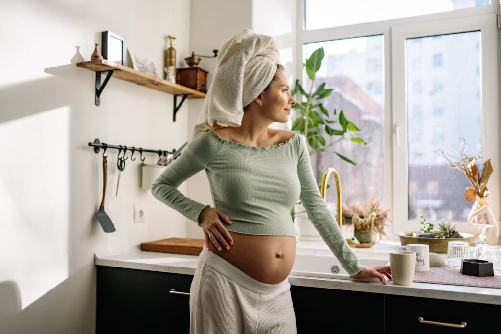 Mugwort Tea and Pregnancy